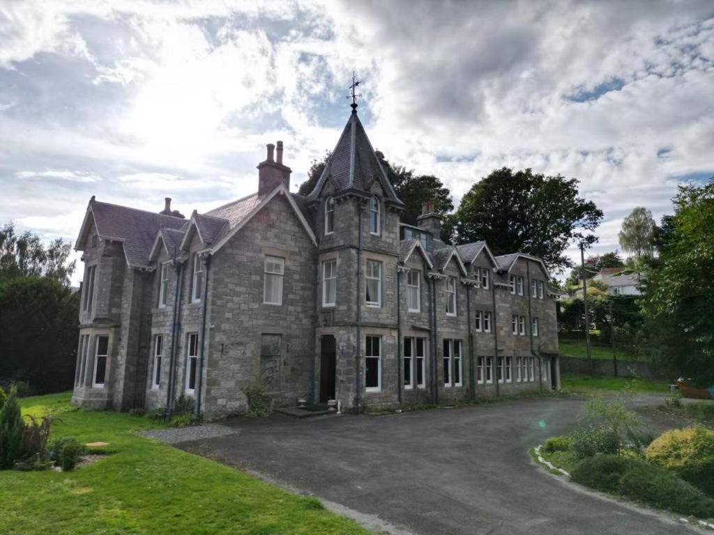 Wellwood Manor Hotel Pitlochry Exterior photo